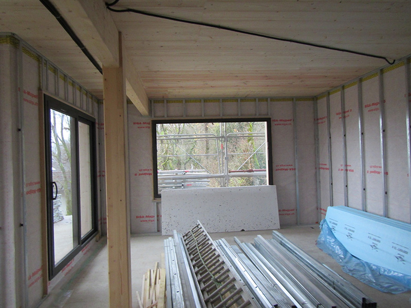Pose de cloison et aménénagement intérieur dans une maison ossature bois à Annecy dans le pays de Gex